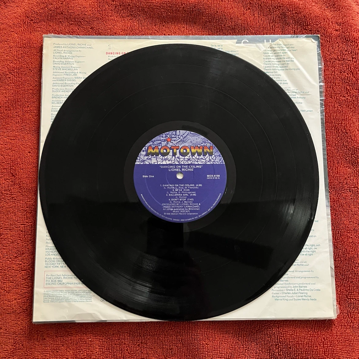 Lionel Richie Dancing on the Ceiling Vinyl Record - photo 2
