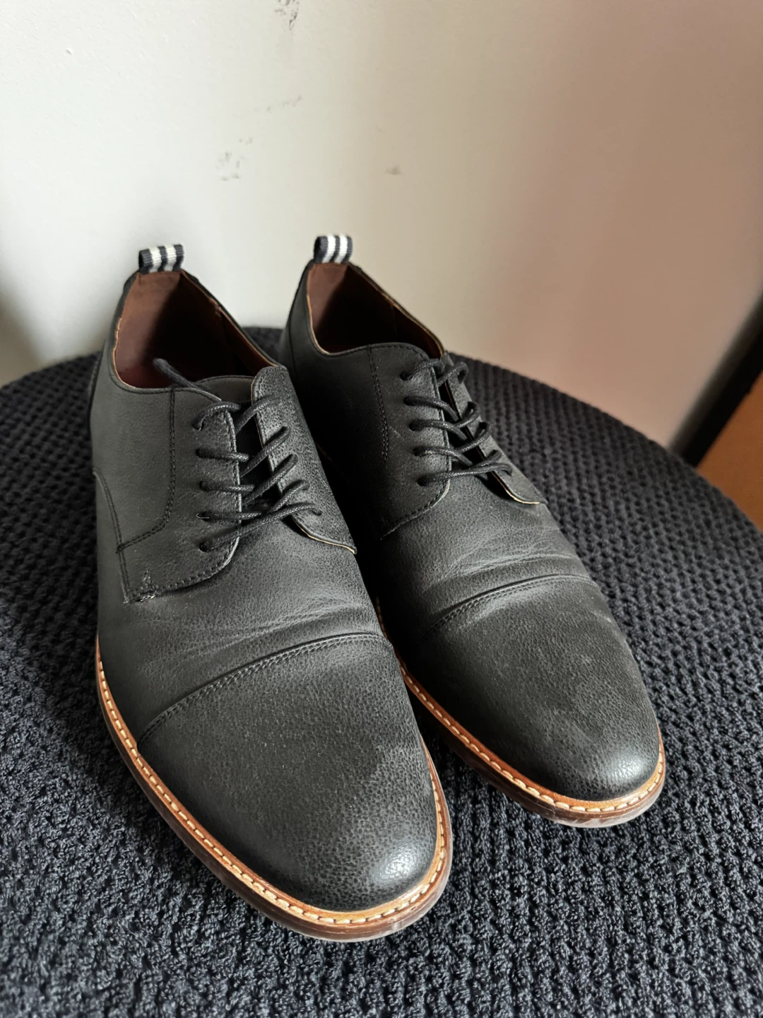 Size 11 men’s Spring Men’s Black Dress Shoes