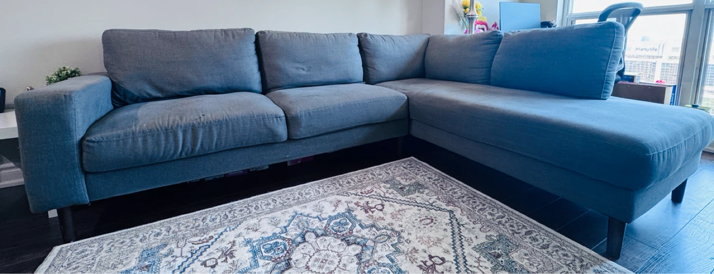 Structube Sectional Sofa–Very Good Condition-Price Negotiable - photo 4
