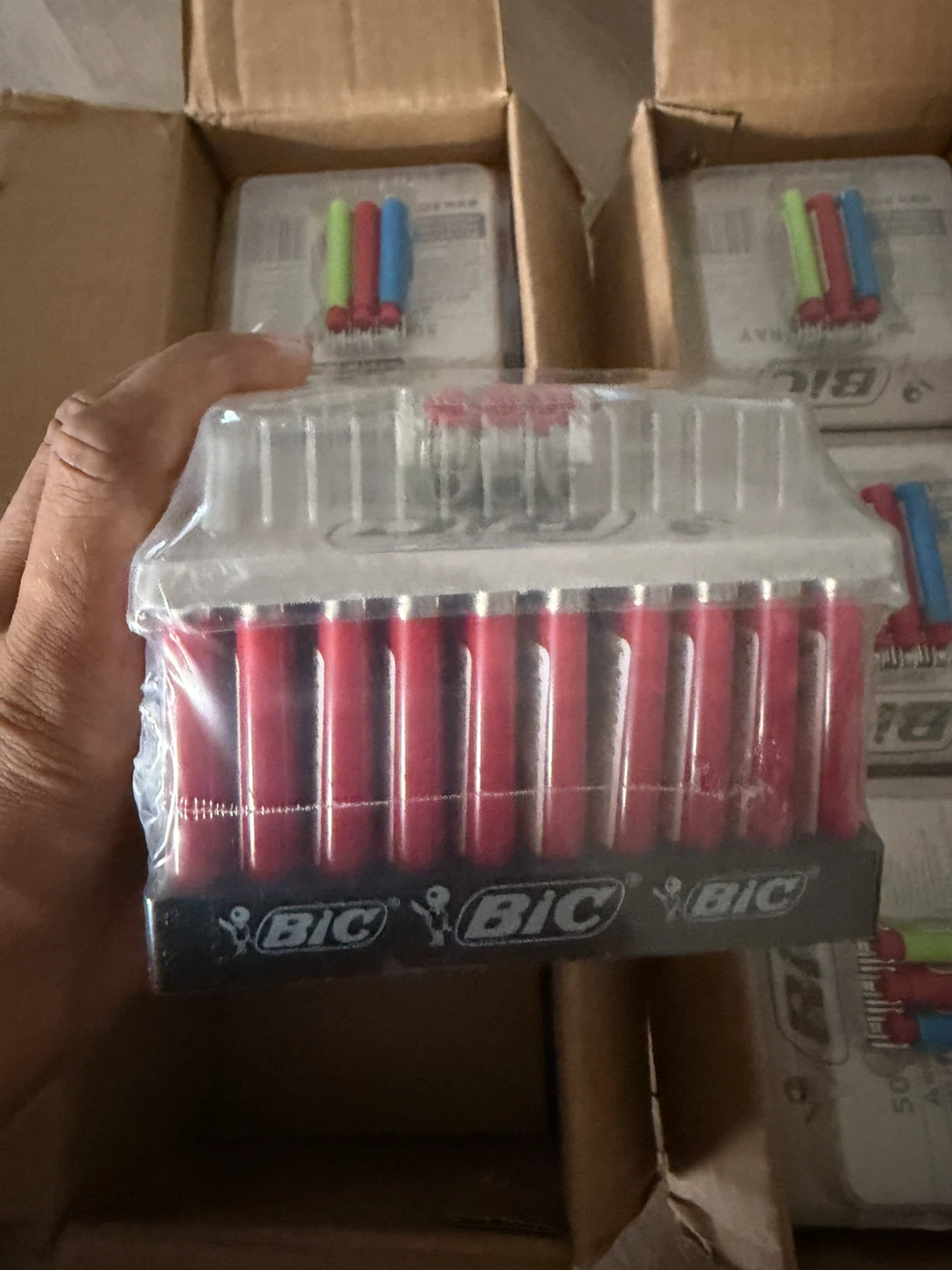 BIC 50 Mini Classic Lighters + 3 Bonus - photo 2