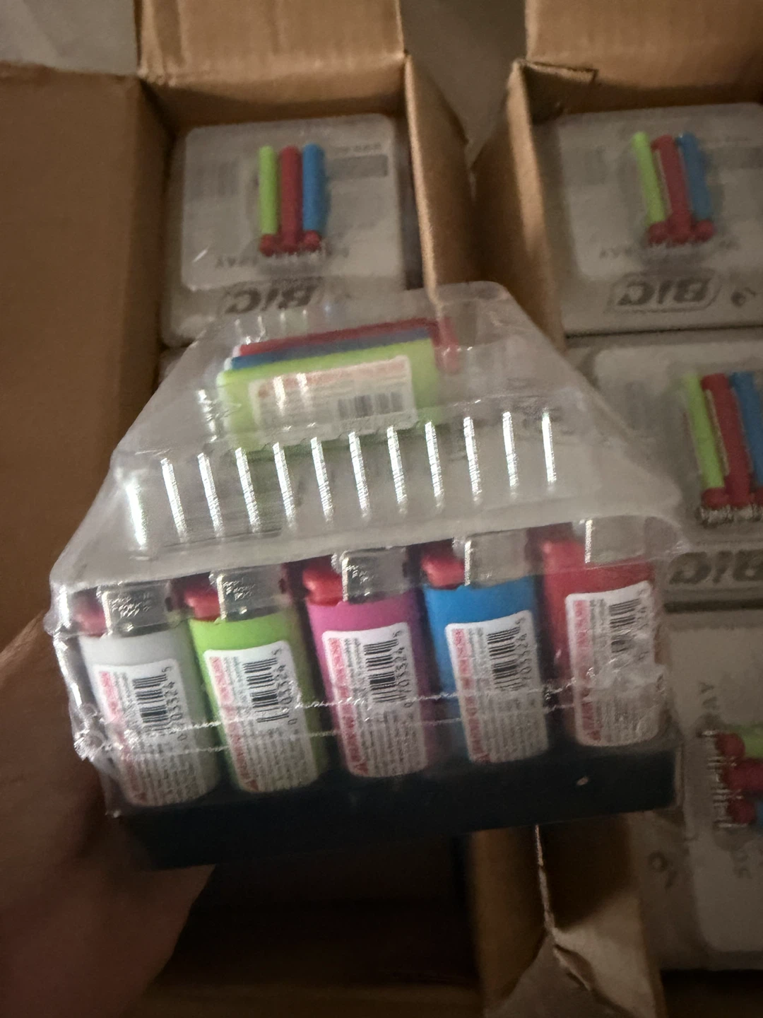 BIC 50 Mini Classic Lighters + 3 Bonus - photo 3