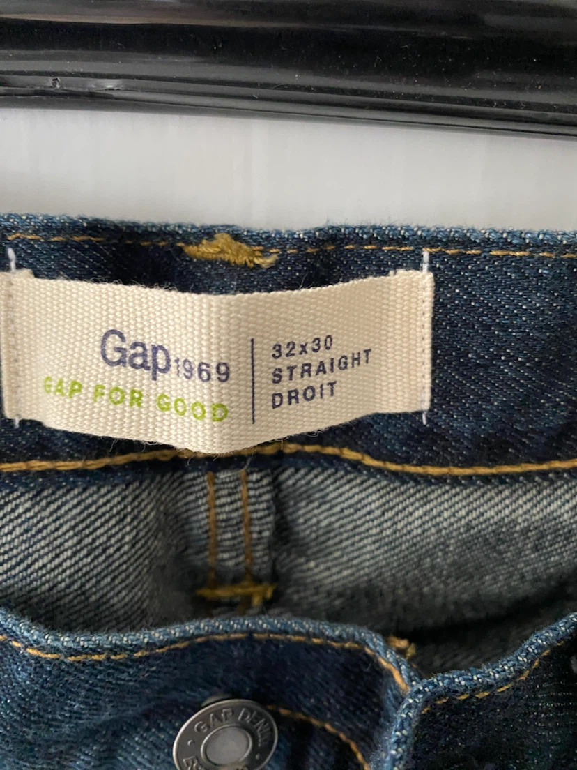 Gap 1969 Straight Jeans - Size 32x30 - photo 2