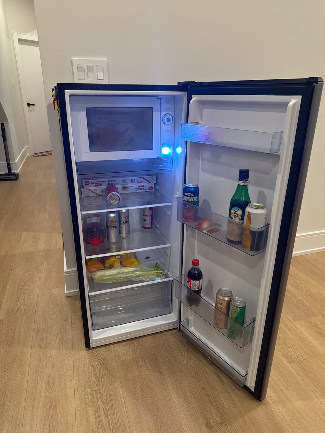 Hisense Mini Fridge and diner table - photo 2