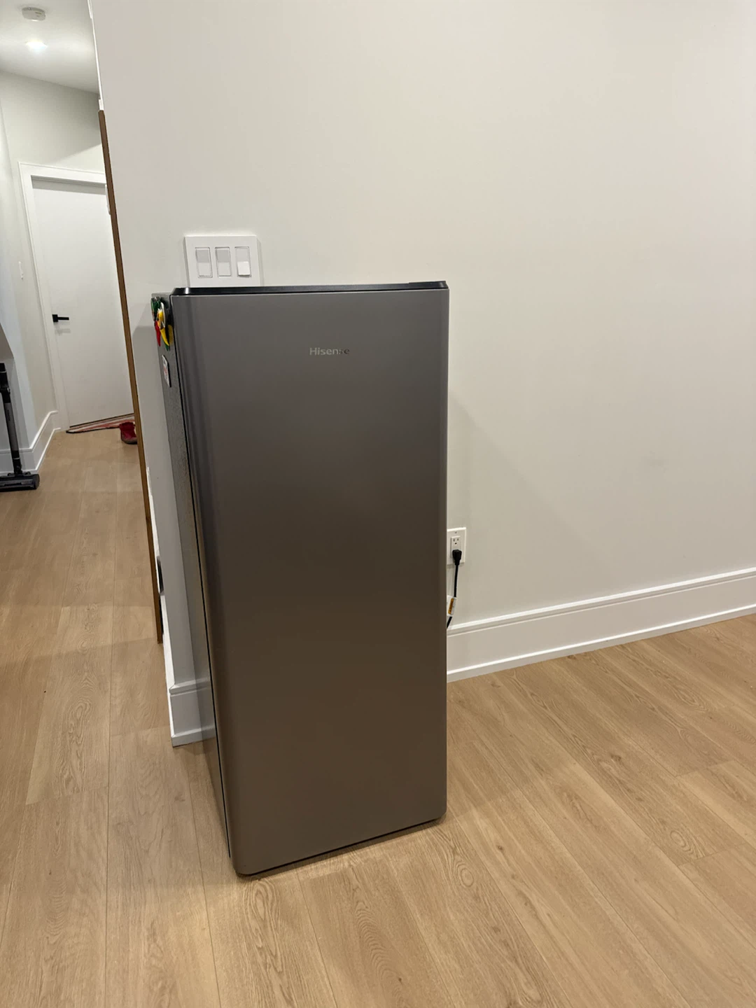 Hisense Mini Fridge and diner table - photo 3