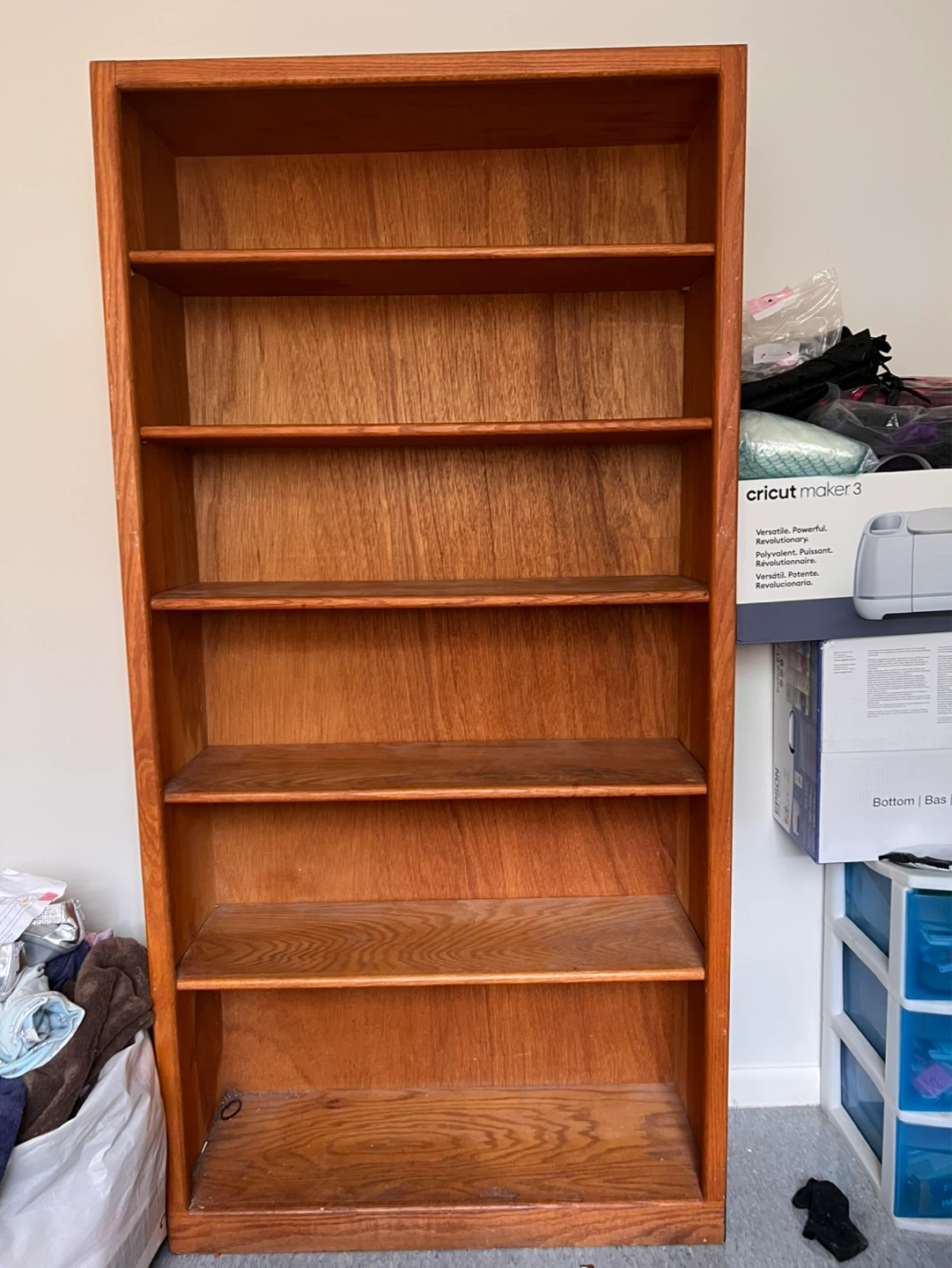 Talk bookshelf - photo 2