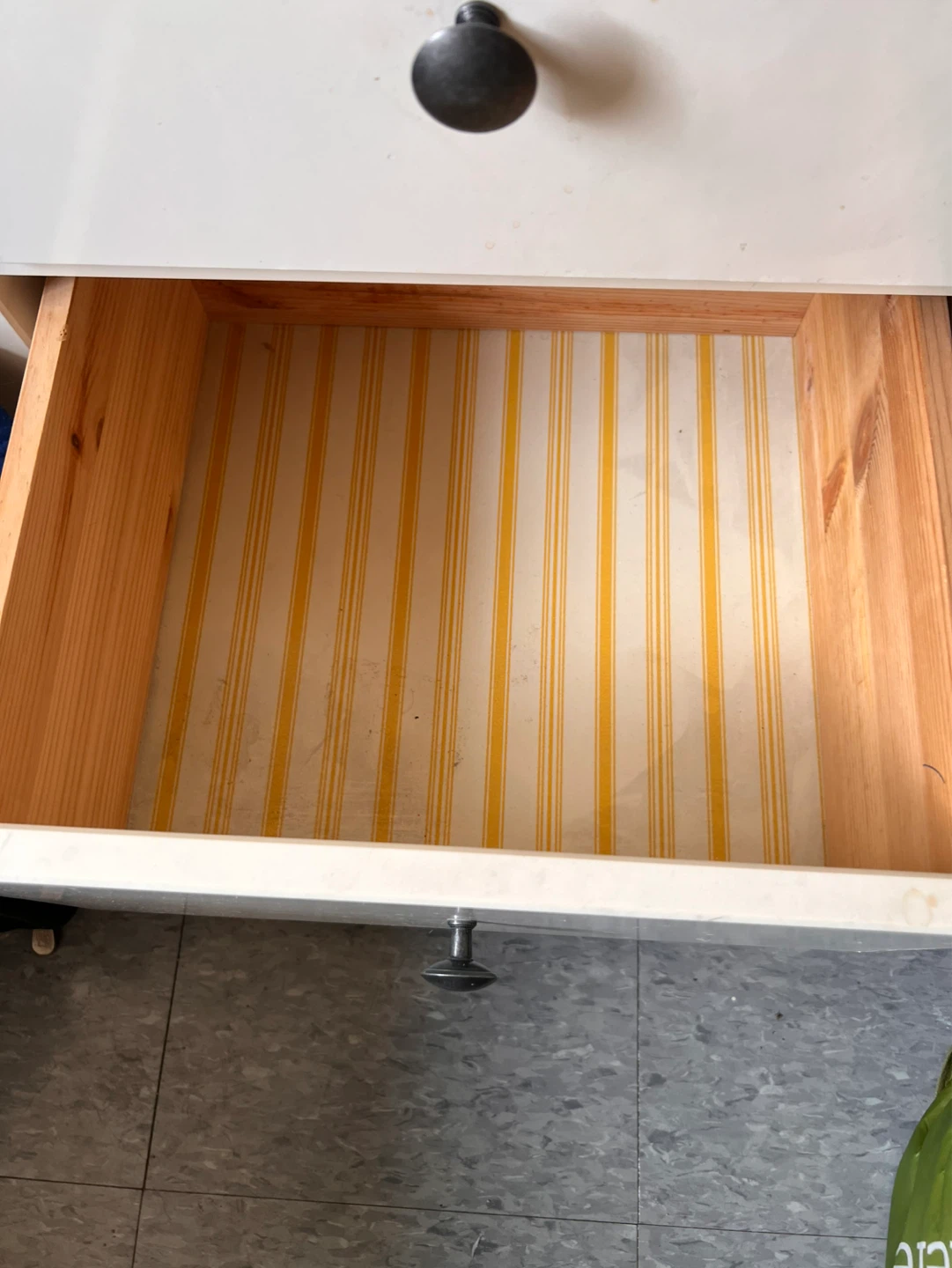 IKEA night stand - photo 4