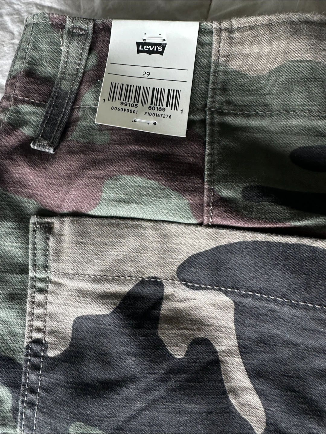 Levi's Ribcage Shorts - Camo Print Size 29 - photo 3