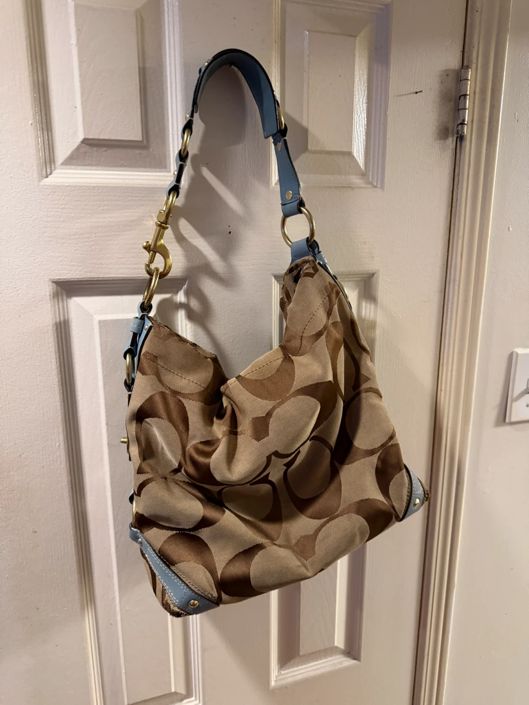 Coach Monogram Hobo Bag - photo 3