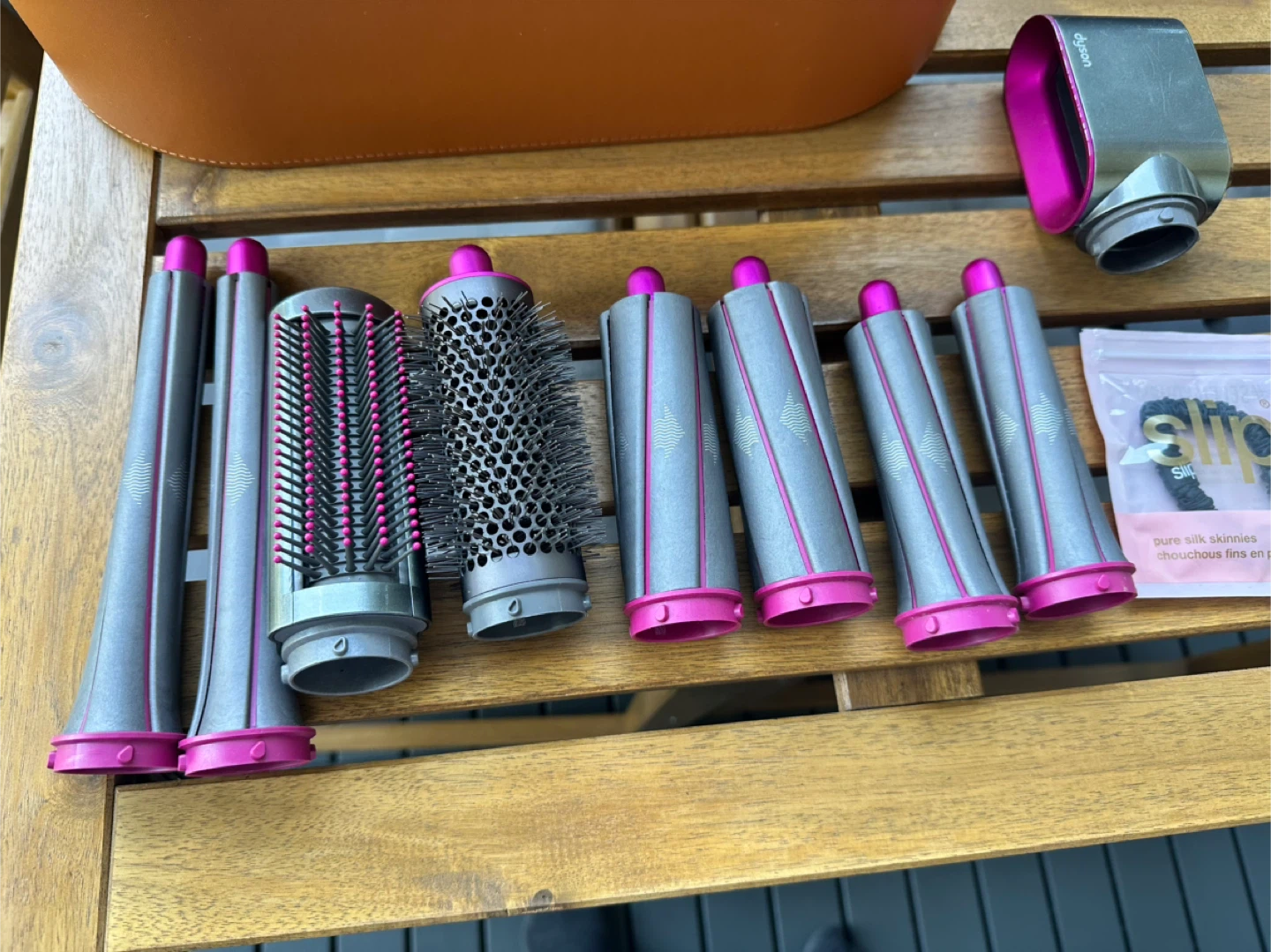 Dyson Airwrap Complete Styler Set - photo 2