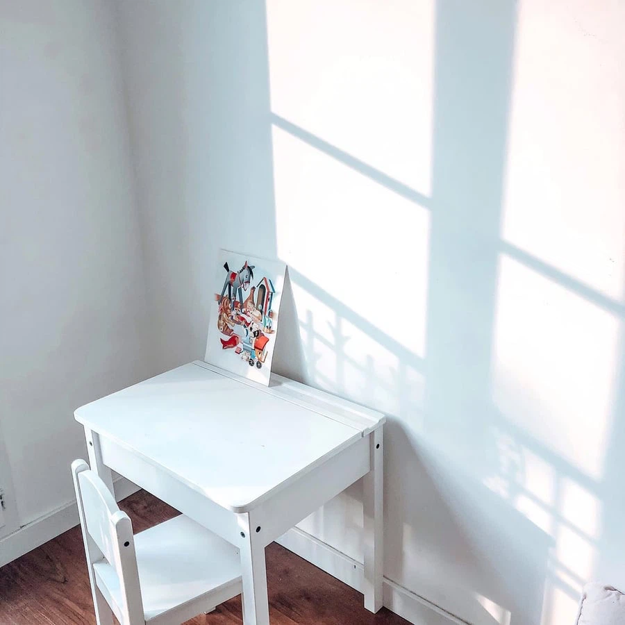 IKEA - Kids Study Table with Storage+Chair