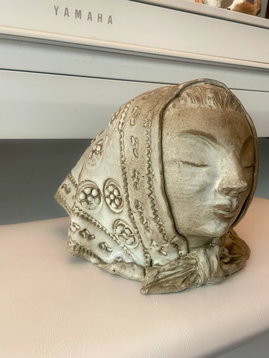 Vintage Studio Pottery Bust – Woman in Headscarf - photo 2