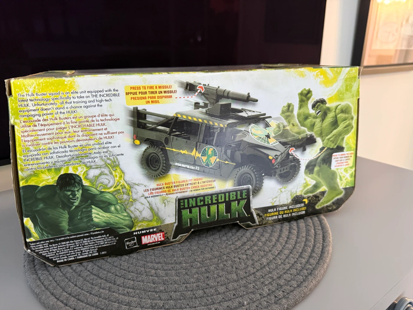 The Incredible Hulk Attack Vehicle with Figure - photo 2
