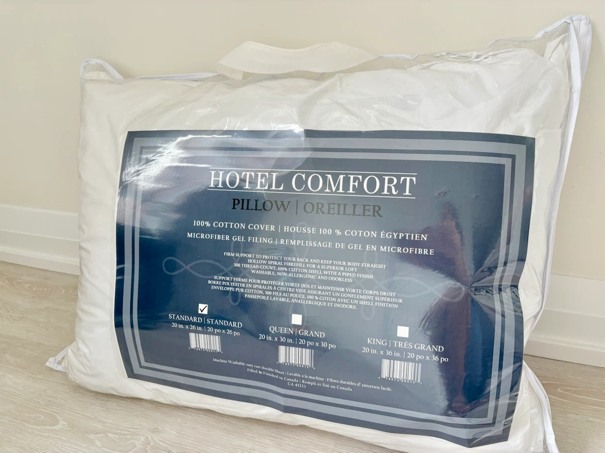 Hotel Comfort Standard Pillow - 20" x 26"