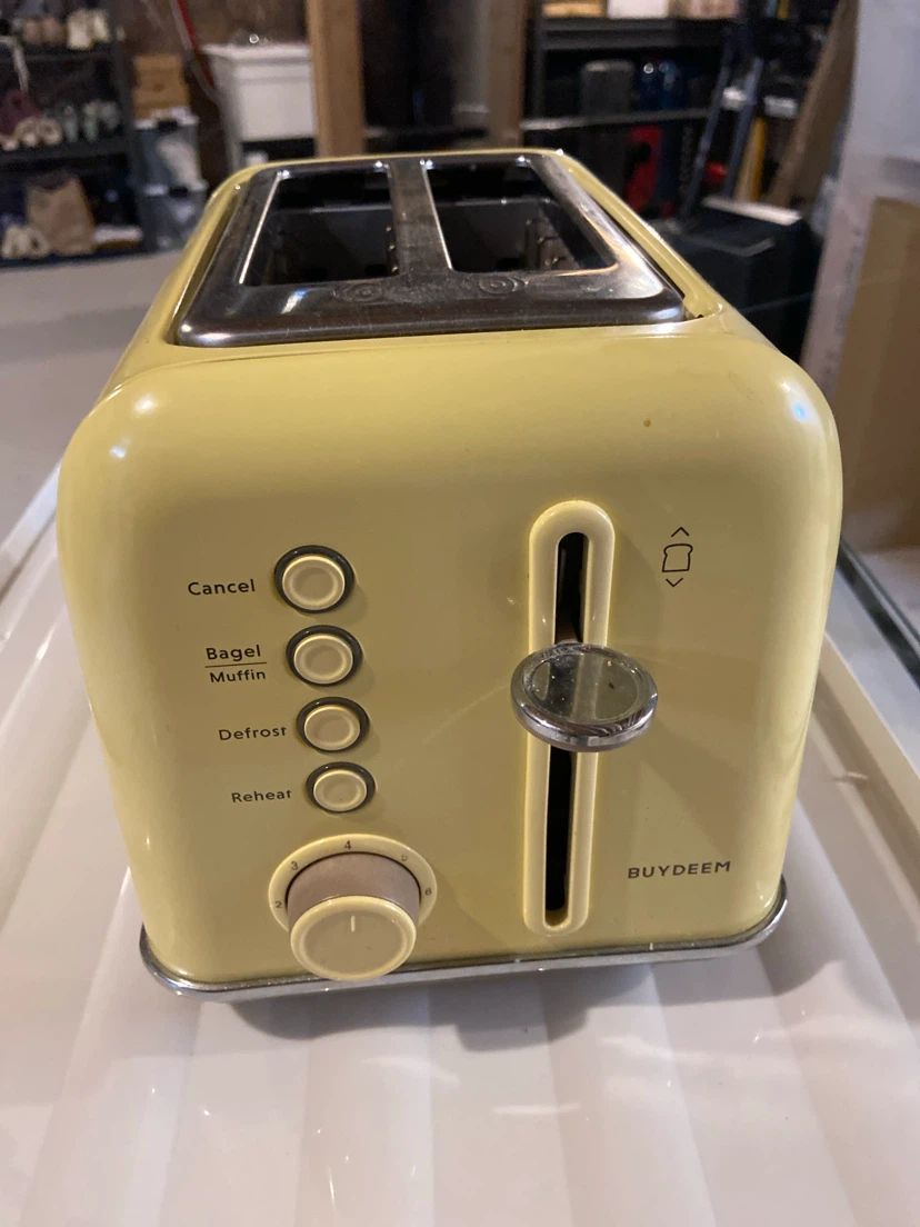 BUYDEEM Toaster Yellow