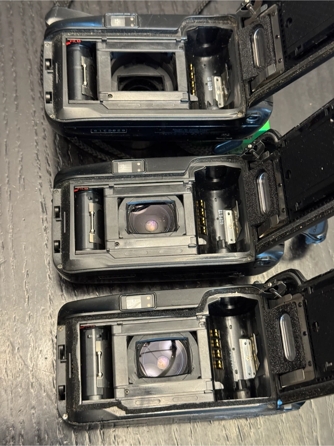 3 Olympus Stylus cameras - read for details - photo 3