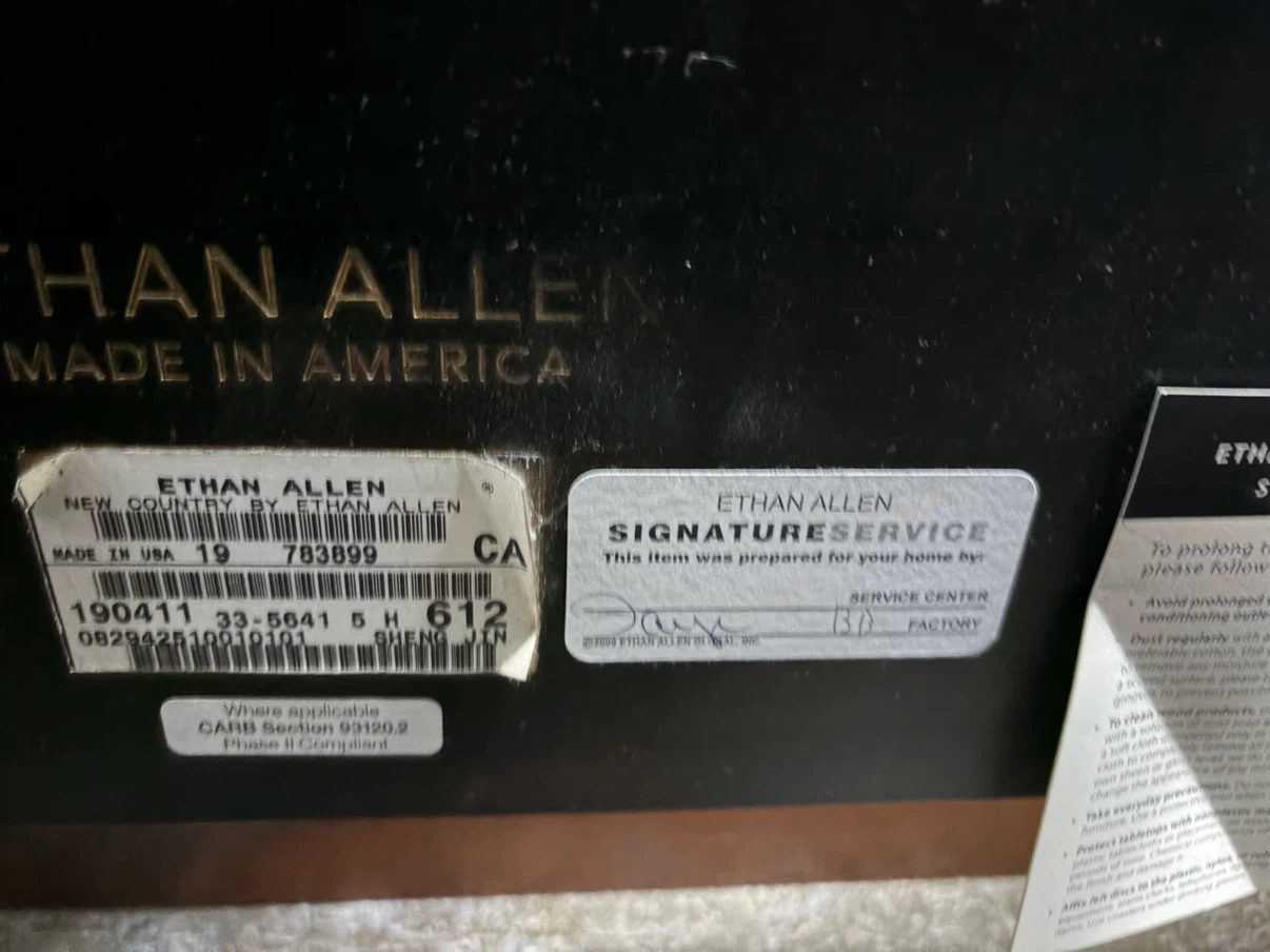 Ethan Allen New Country Bedroom Set – Excellent Condition - photo 4