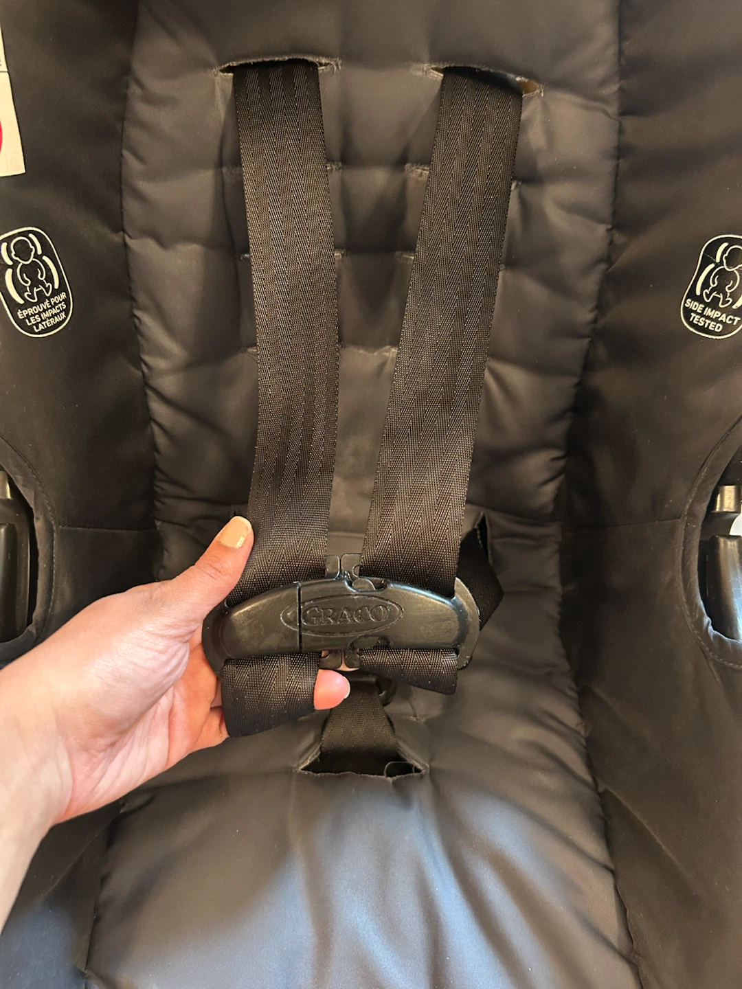 Graco SnugRide Infant Car Seat - photo 2
