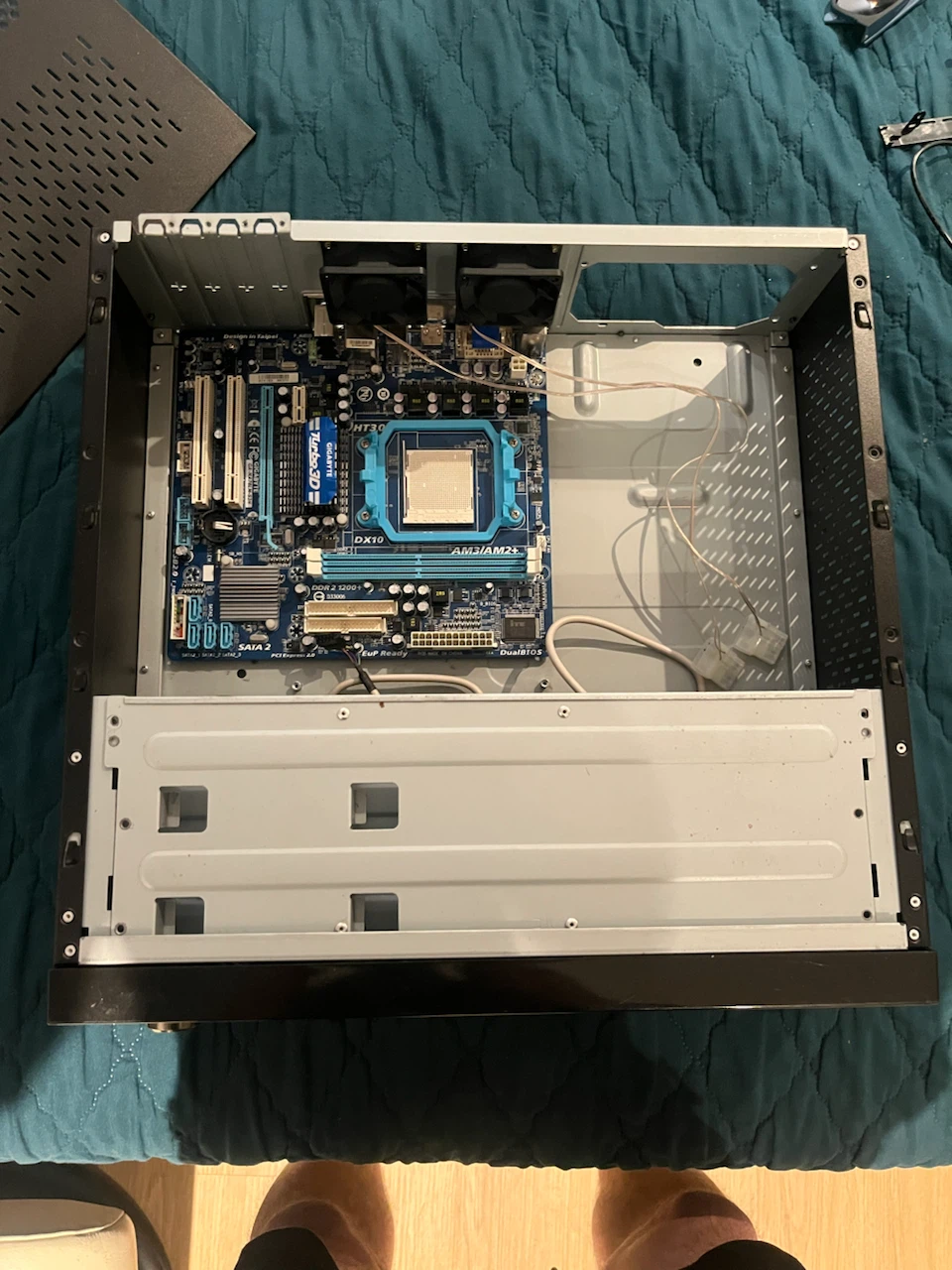 Silverstone GD04B-MXR HTPC Case - photo 2