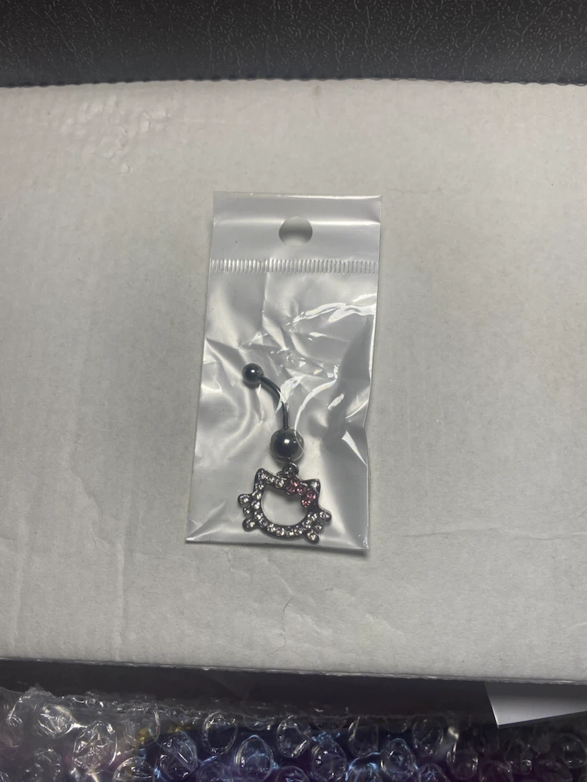 Hello Kitty Belly Button Ring - photo 2