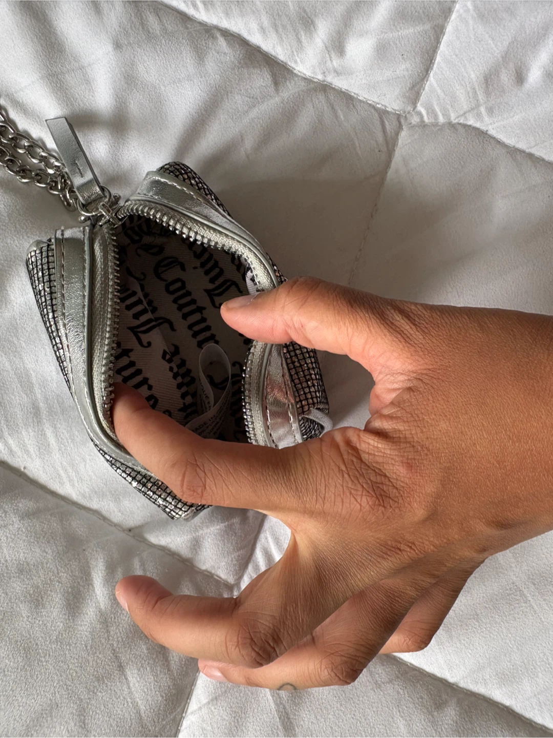 Juicy Couture Silver Mini Purse - photo 2