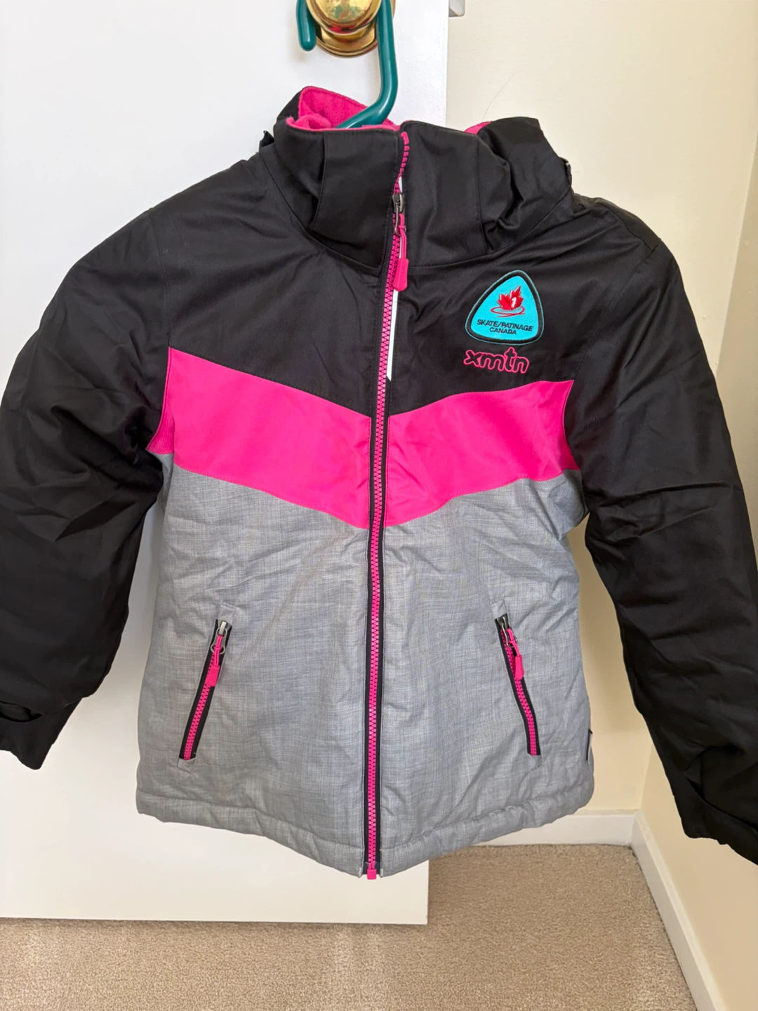 XTMN Ski Jacket and Bib Pants Set - Black/Pink - Size 8