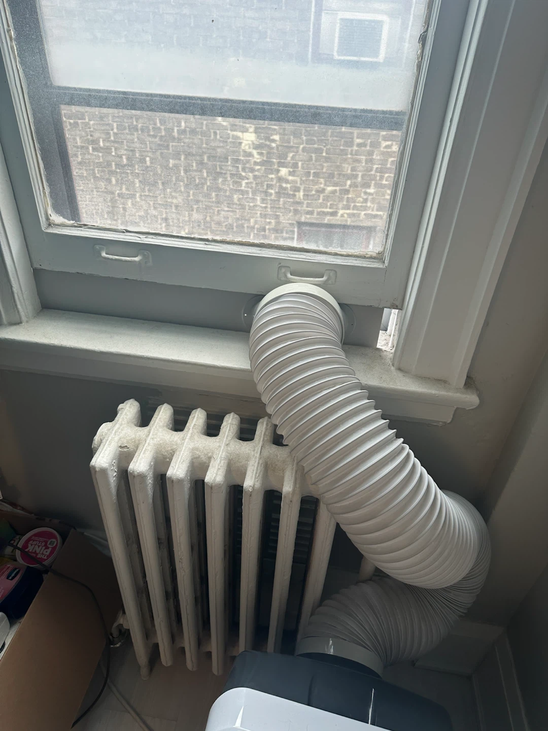 Insignia Portable Air Conditioner - photo 4