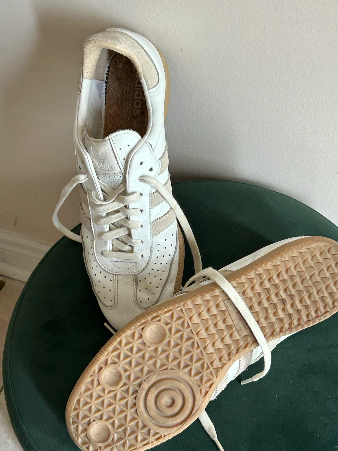 Adidas White Sneakers Size 10.5 - photo 4
