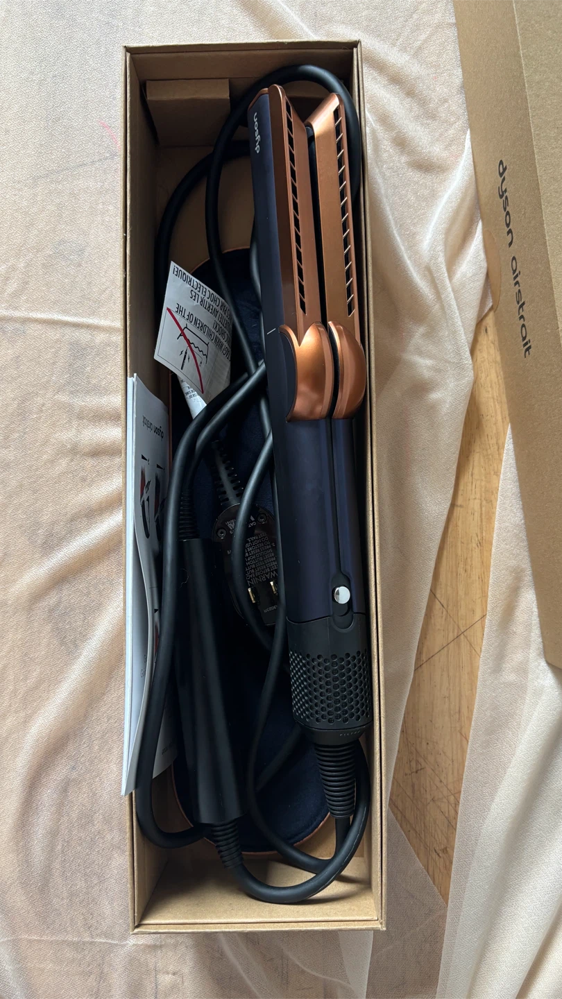 Dyson Airstrait Prussian Blue, Like New | Complete Set + Receipt