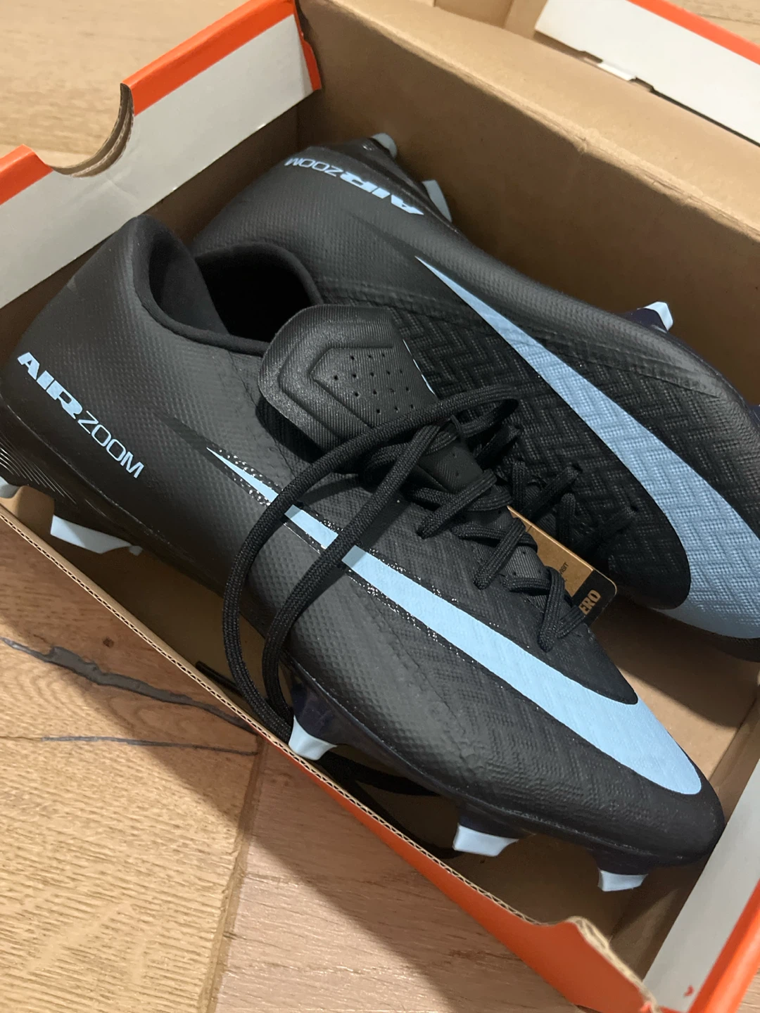 Nike Air Zoom Soccer cleats READ DESCRIPTION! - photo 2