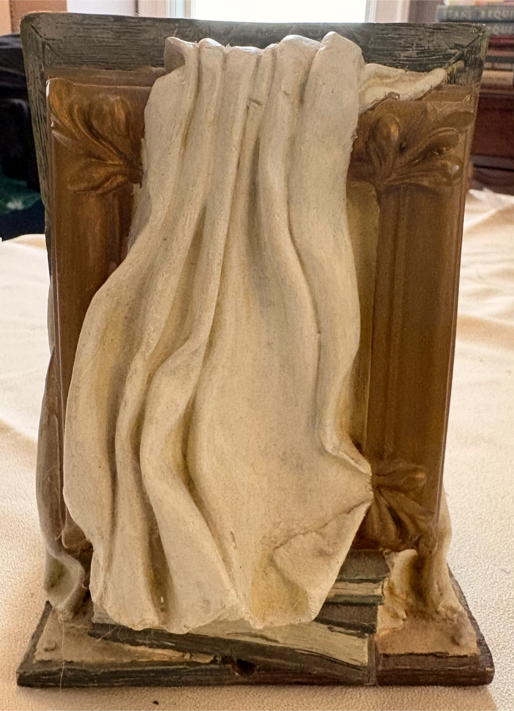 Artistic Bookend - photo 2