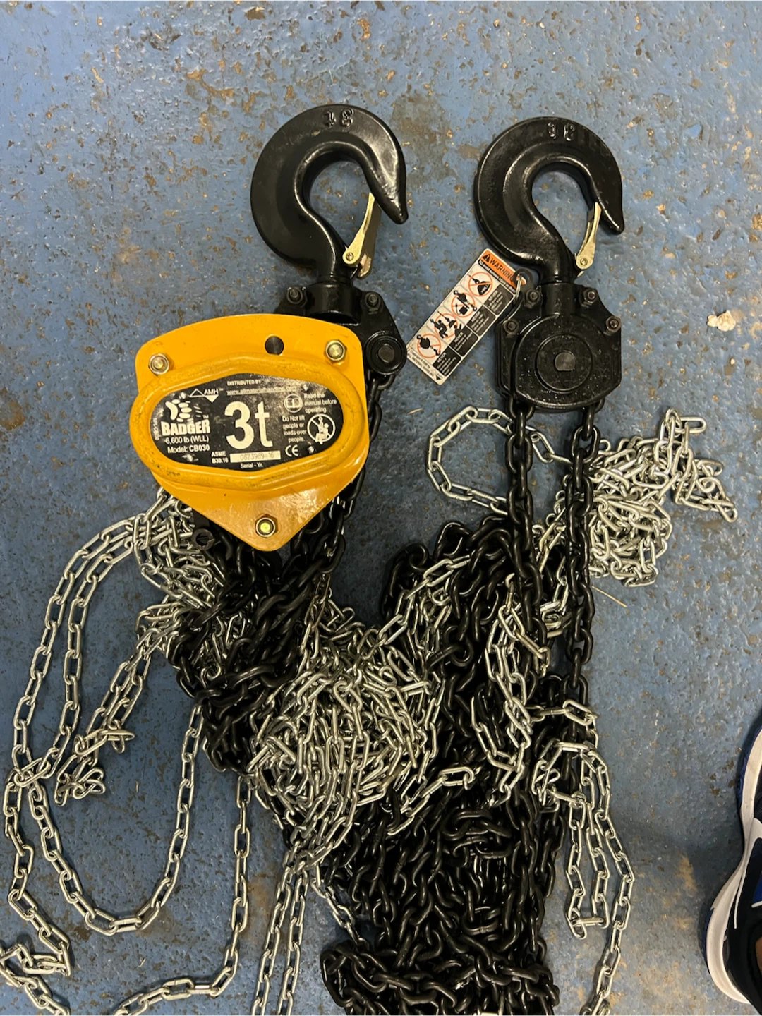 Badger 3 Ton Chain Hoist CB030