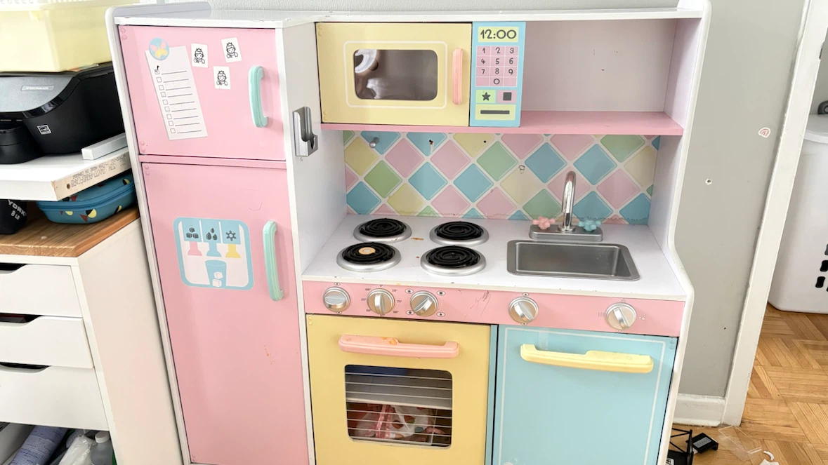 Kid's Wooden Play Kitchen Set