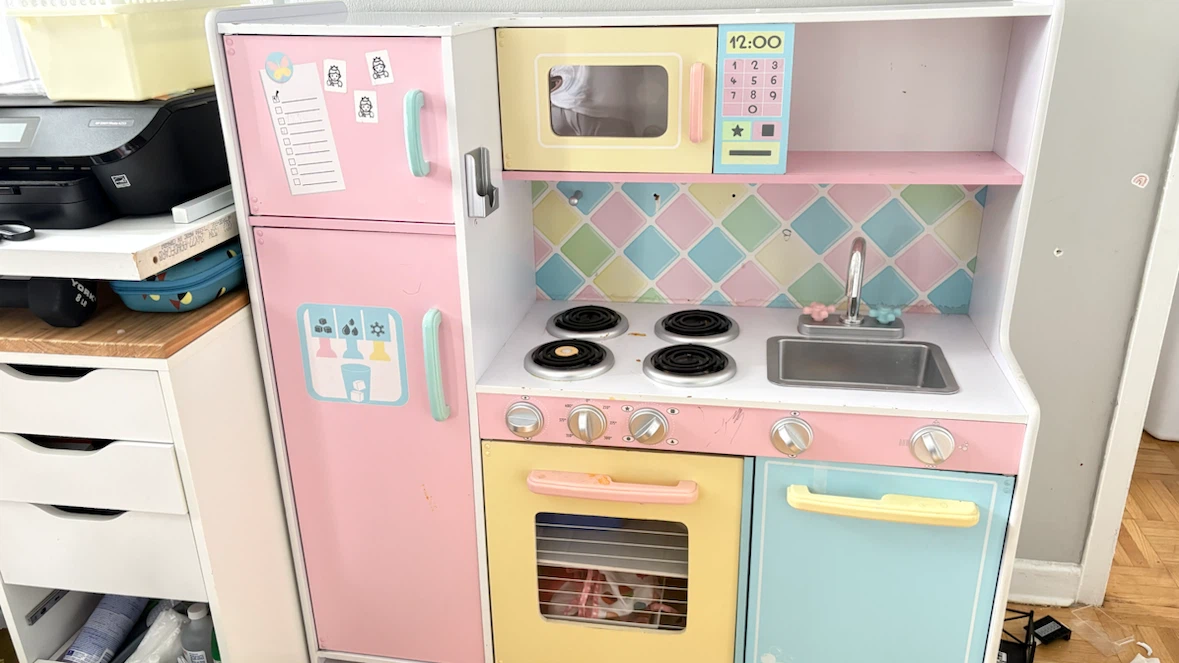 Kid's Wooden Play Kitchen Set - photo 2