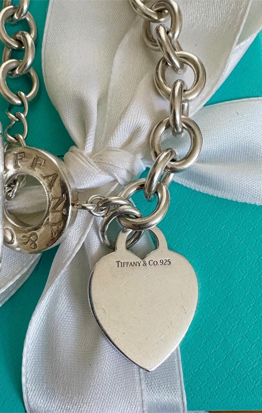 💯 Authentic Tiffany and Co. Heart Tag Toggle NECKLACE - photo 3