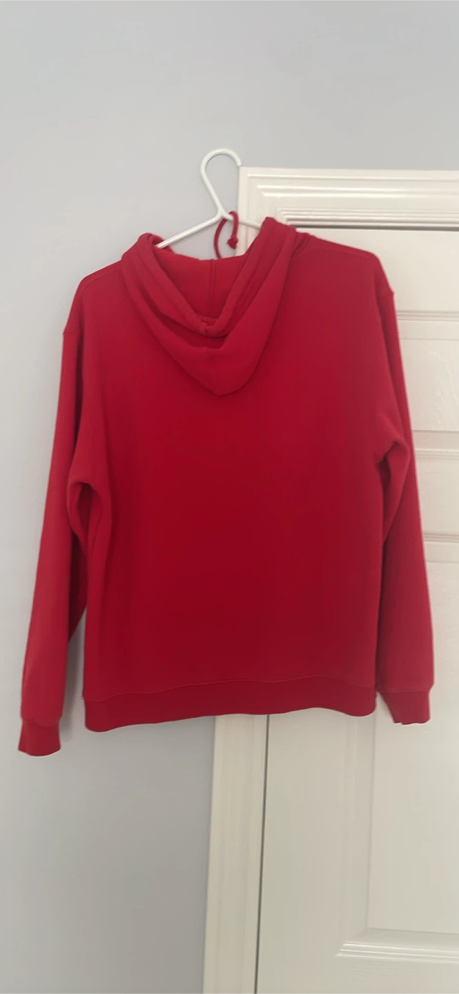 U of Guelph hoodie - photo 3