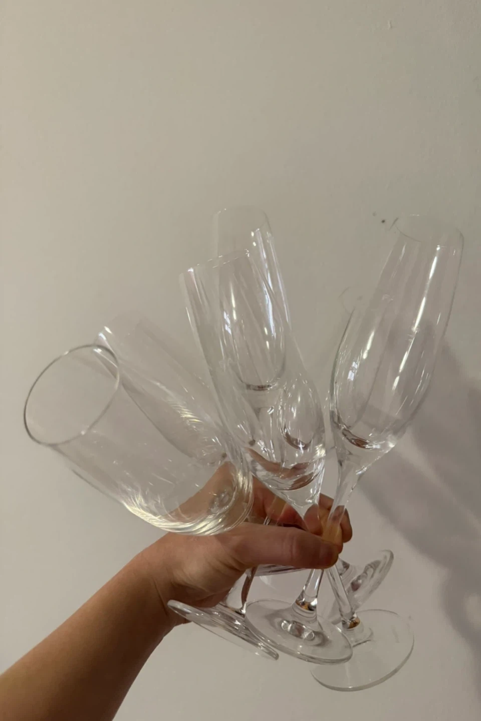 Set of 4 Clear Champagne Flutes