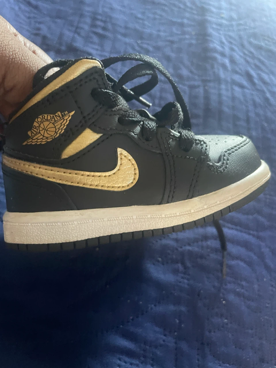Nike Air Jordan 1 Toddler Shoes size 41/2 - photo 2