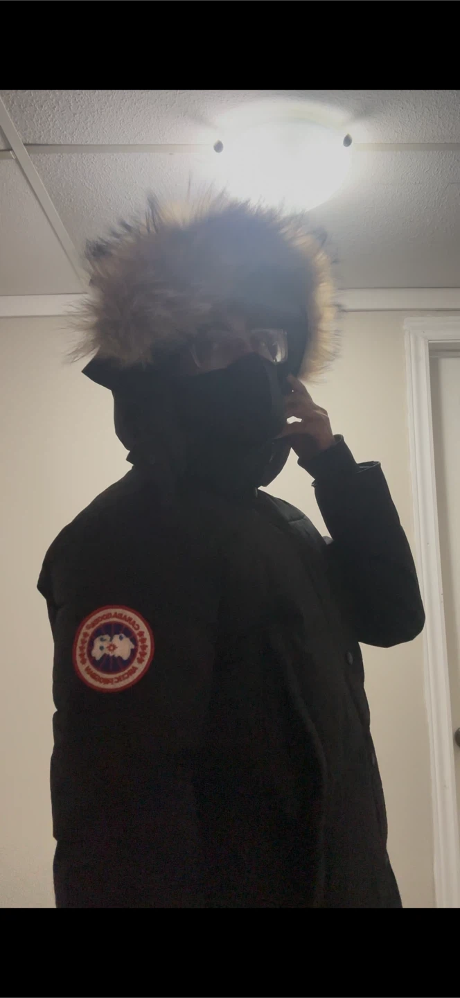 Canada Goose Macmillan Parka - Black - Size XS - photo 4