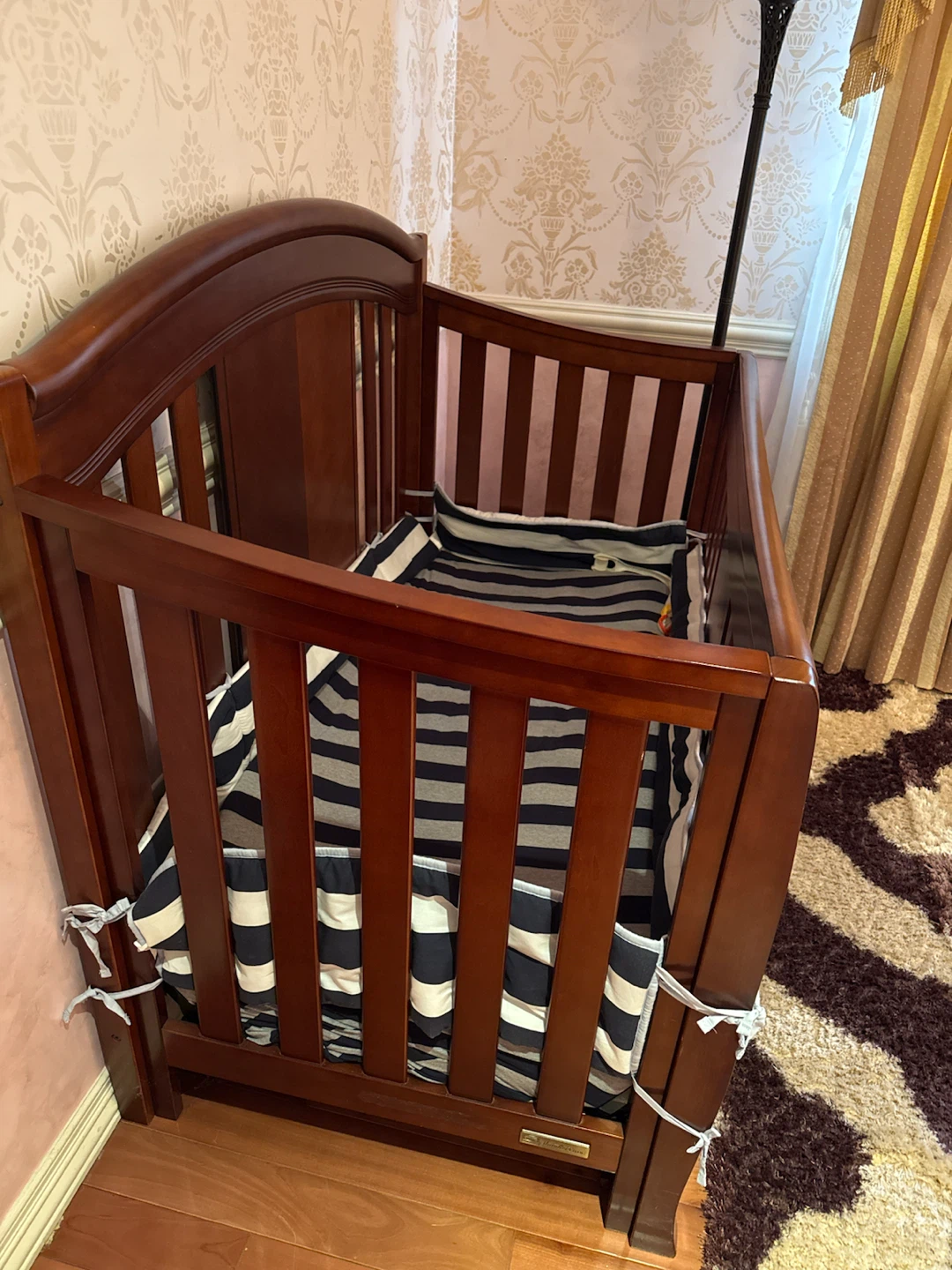 Baby crib - photo 4