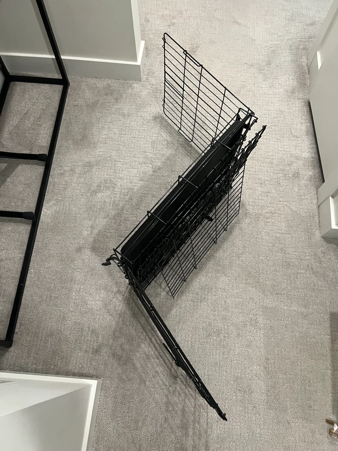 Black Metal Dog Crate with Tray - photo 3