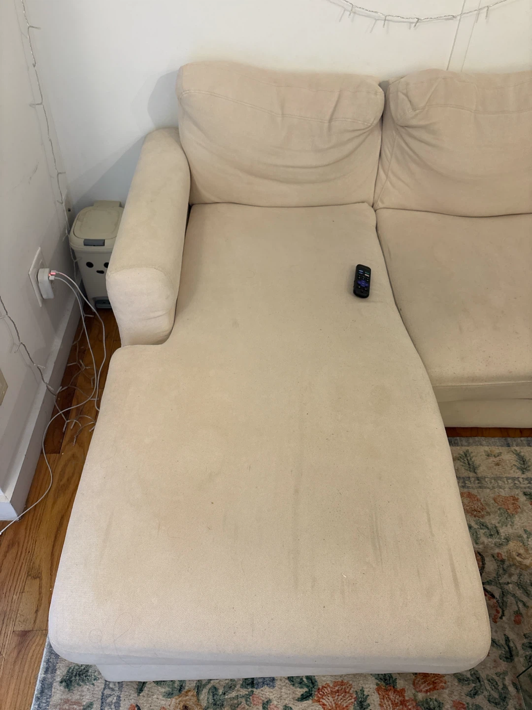 Cream Sectional Couch (Breaks apart for easy moving) - photo 2