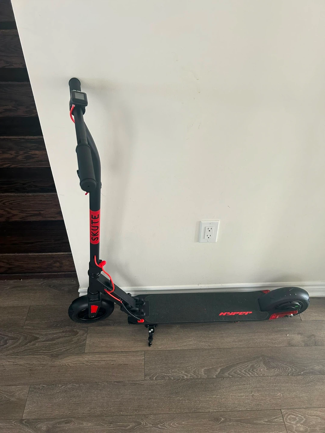 Hyper BPD 37V Electric Folding Scooter