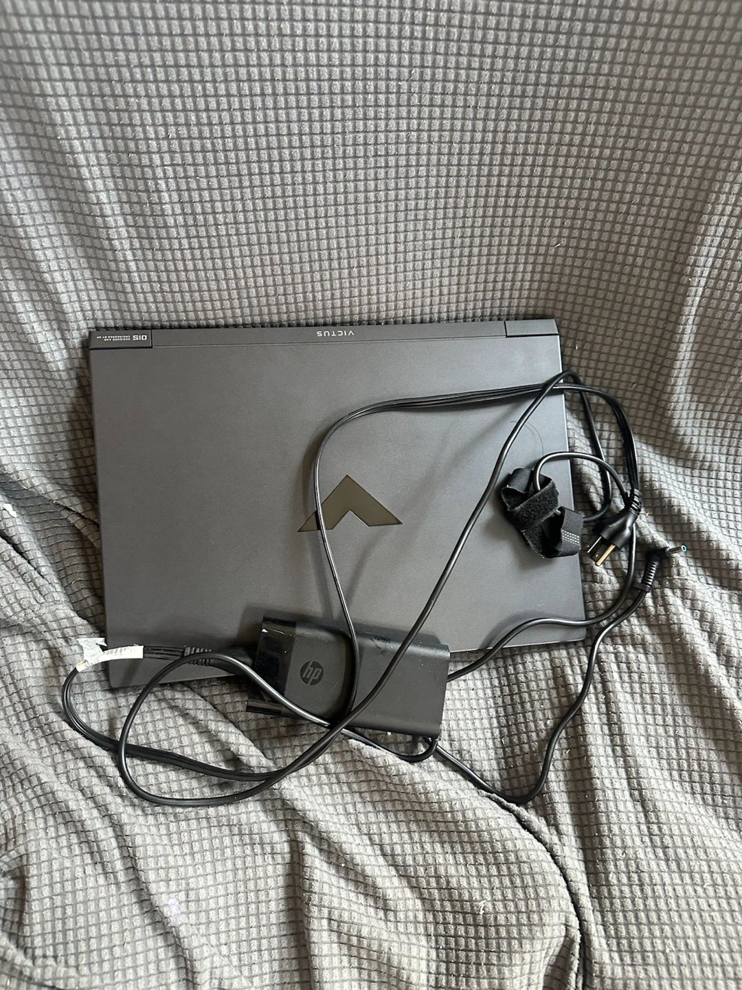 HP Victus Gaming Laptop - photo 2