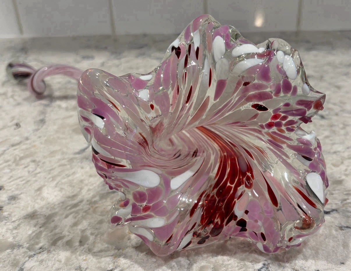 Hand Blown Art Glass Sculpture Flower – Pink Red White Swirl - photo 2