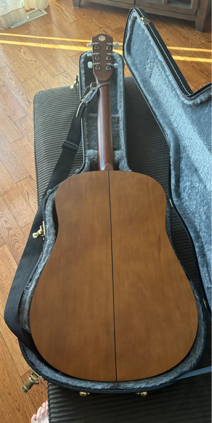 Fender acoustic guitar and case - photo 2