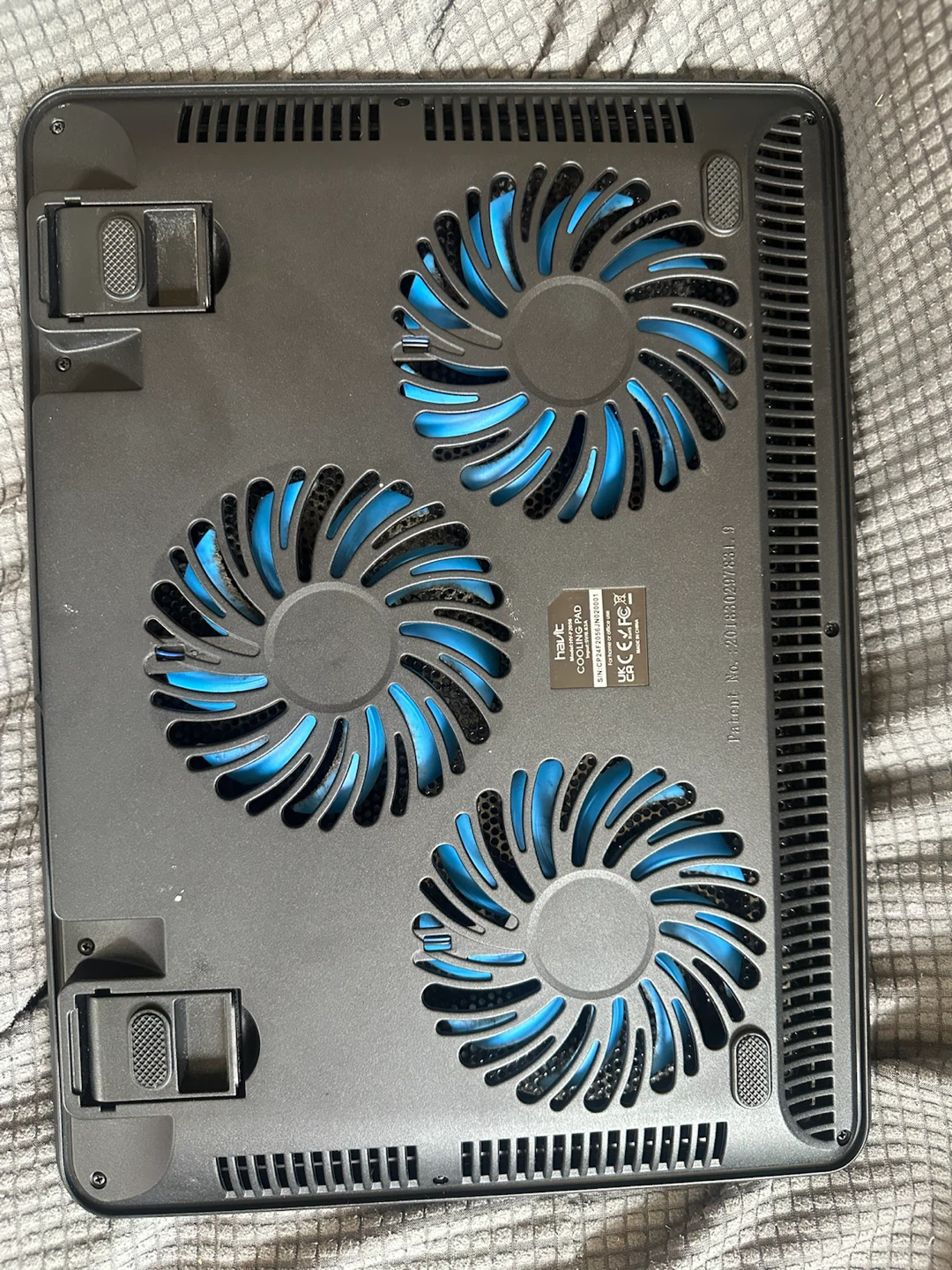 Havit Laptop Cooling Pad with 3 Fans - photo 2