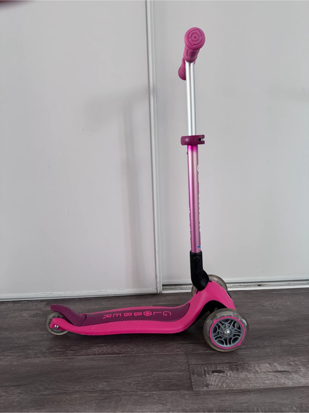 Globber Pink 3-Wheel Scooter