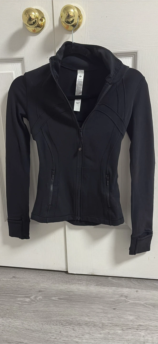 Lululemon Black Jacket - photo 2