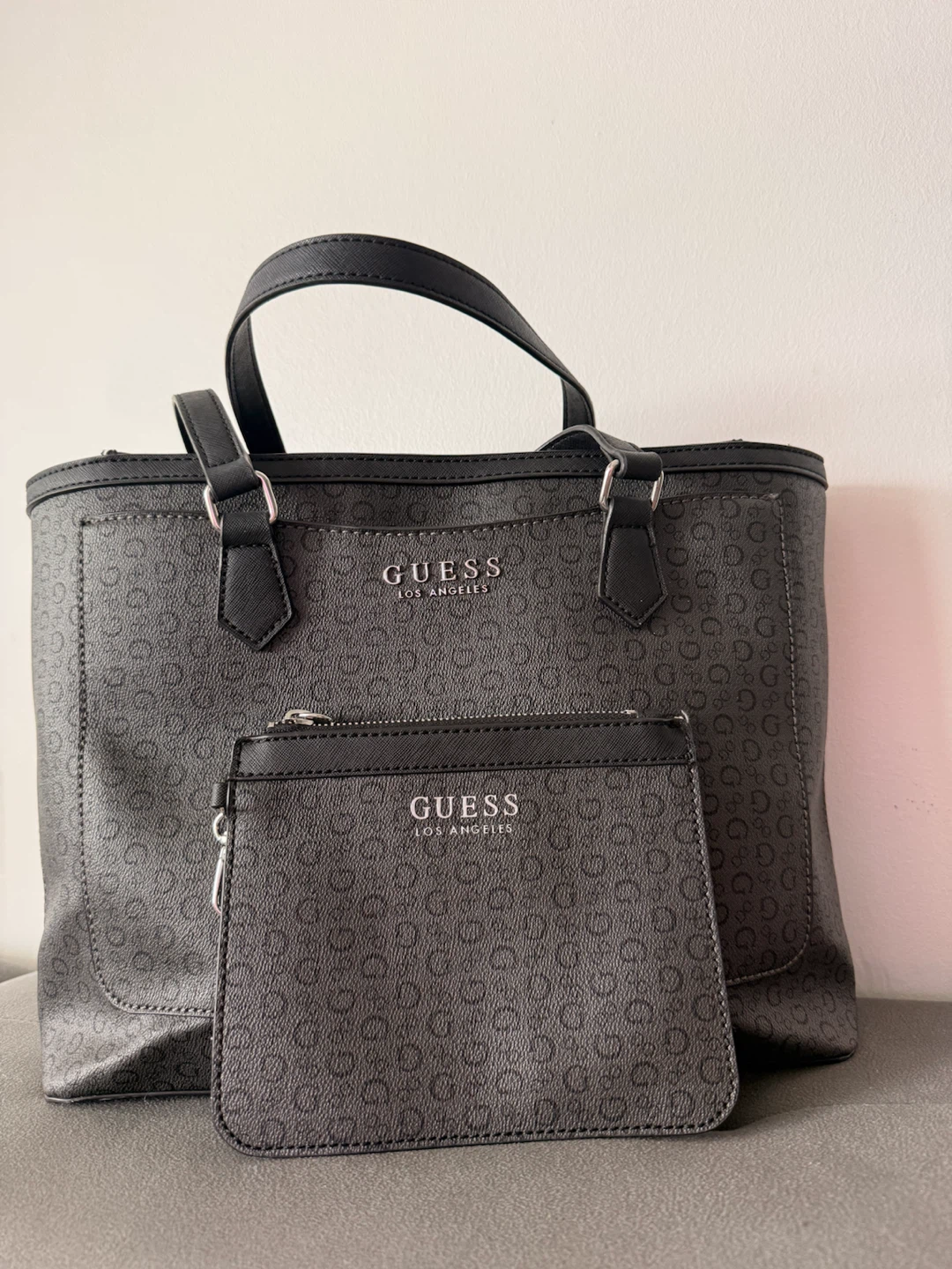 Guess Tote Bag with Pouch - Black - photo 2