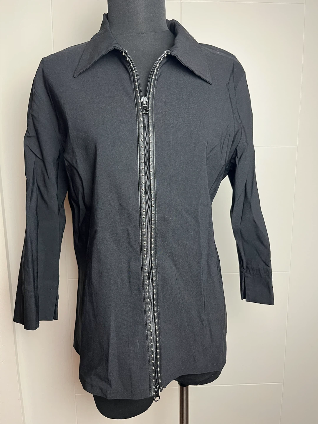 LE COPAINS Black Zippered Shirt